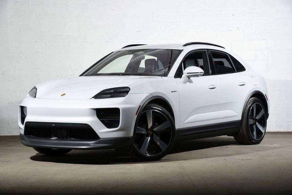 2026 Porsche Macan 4 Electric