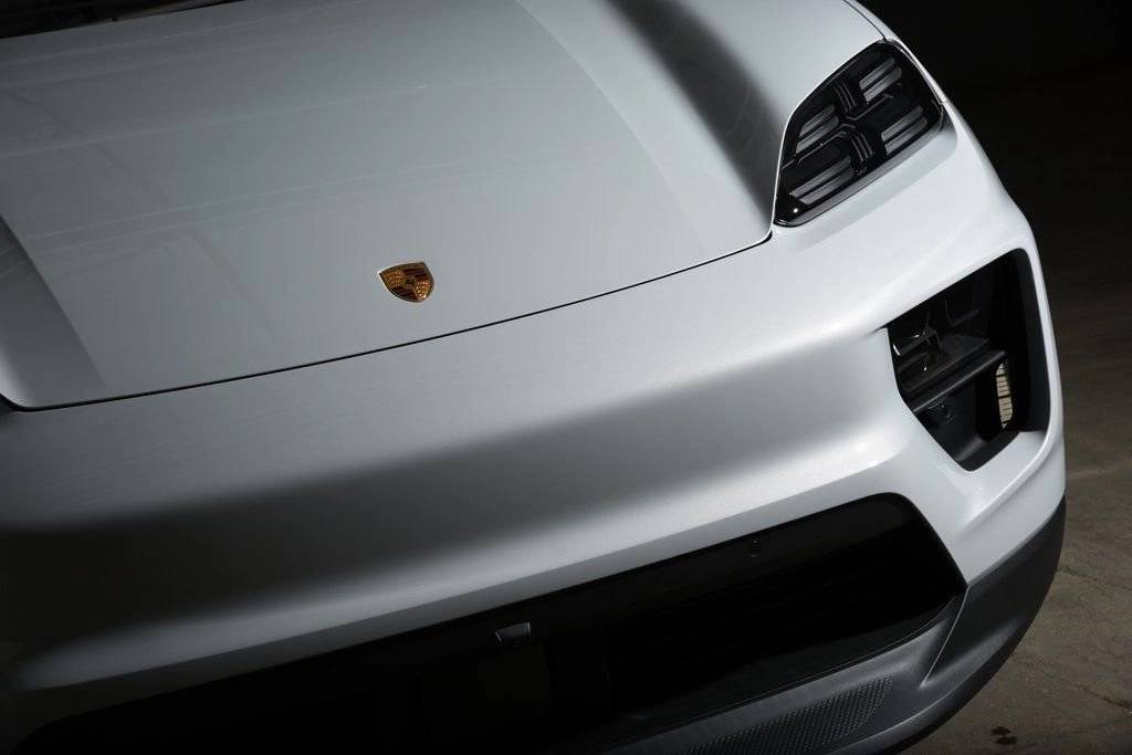 2026 Porsche Macan 4 Electric