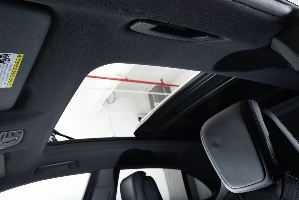 2026 Porsche Macan 4 Electric