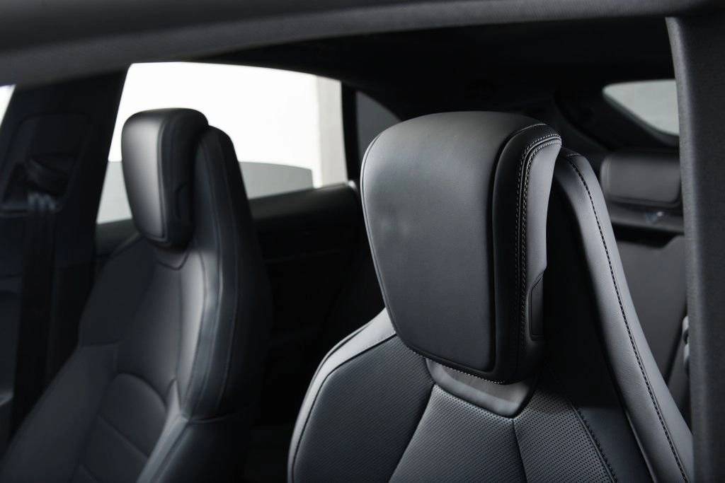 2026 Porsche Macan 4 Electric