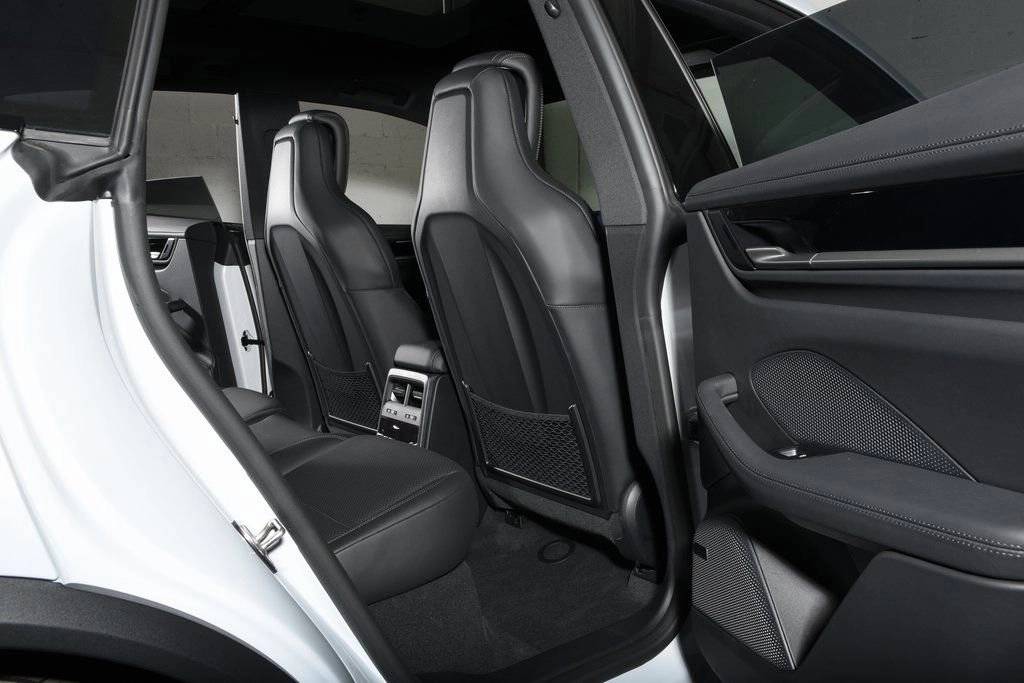 2026 Porsche Macan 4 Electric