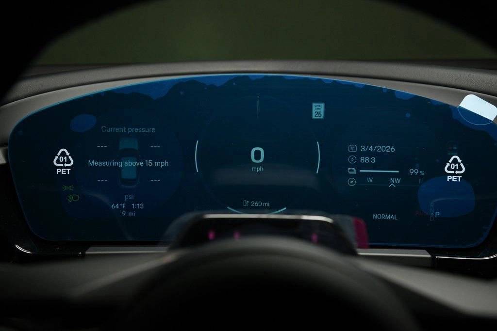 2026 Porsche Macan 4 Electric