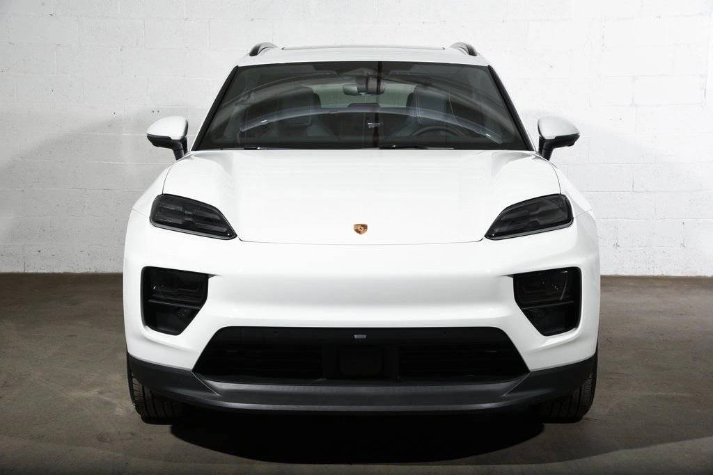 2026 Porsche Macan 4 Electric