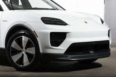 2026 Porsche Macan 4 Electric