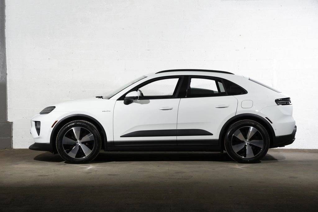 2026 Porsche Macan 4 Electric