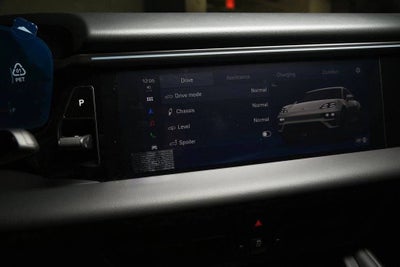 2026 Porsche Macan 4 Electric