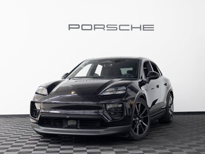 2026 Porsche Macan 4 Electric