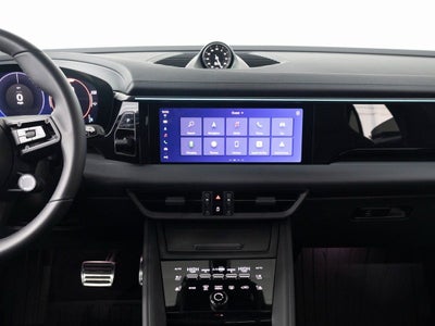 2026 Porsche Macan 4 Electric