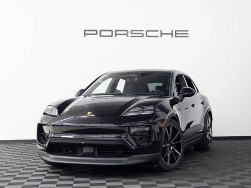 2026 Porsche Macan 4