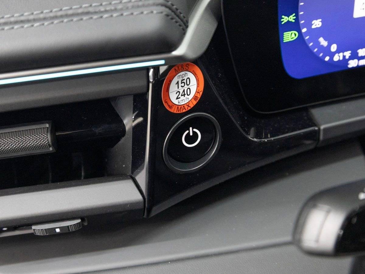 2026 Porsche Macan 4 Electric