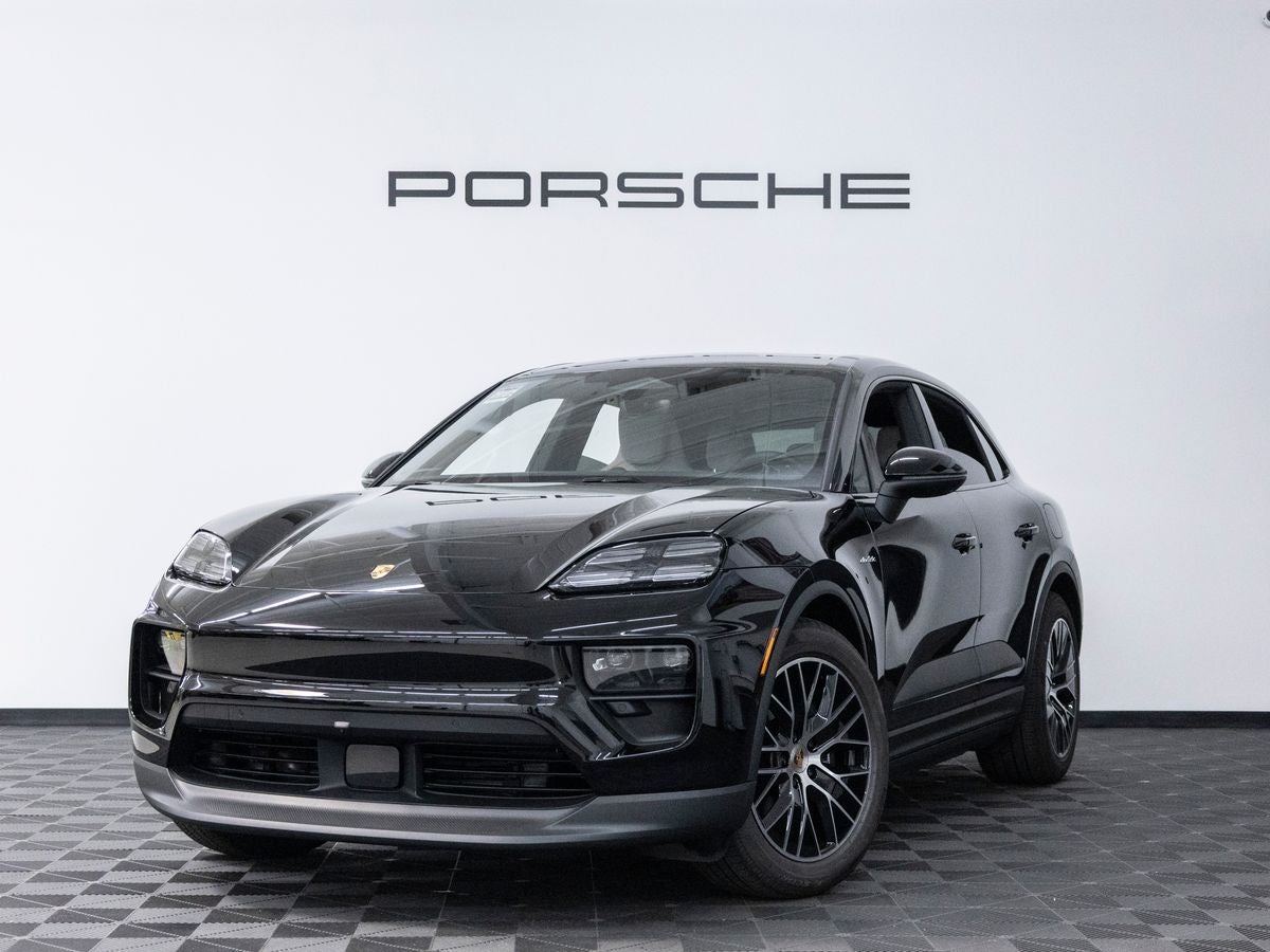 2026 Porsche Macan Macan 4 Electric