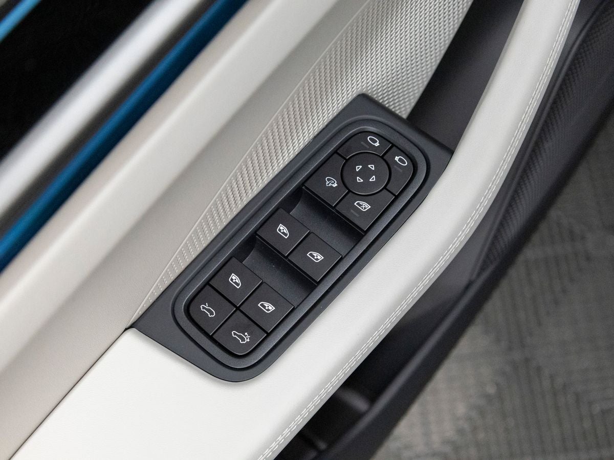 2026 Porsche Macan Macan 4 Electric