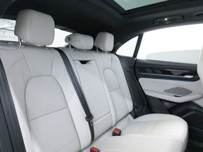 2026 Porsche Macan Macan 4 Electric