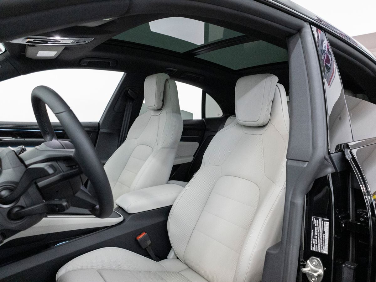 2026 Porsche Macan Macan 4 Electric
