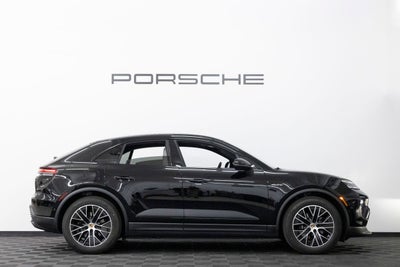 2026 Porsche Macan Macan 4 Electric