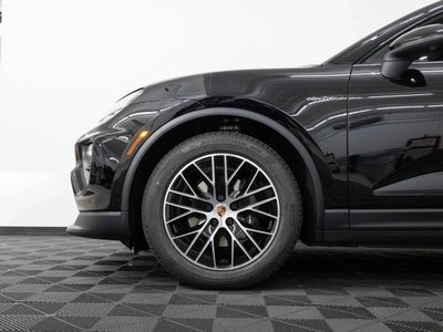 2026 Porsche Macan Macan 4 Electric