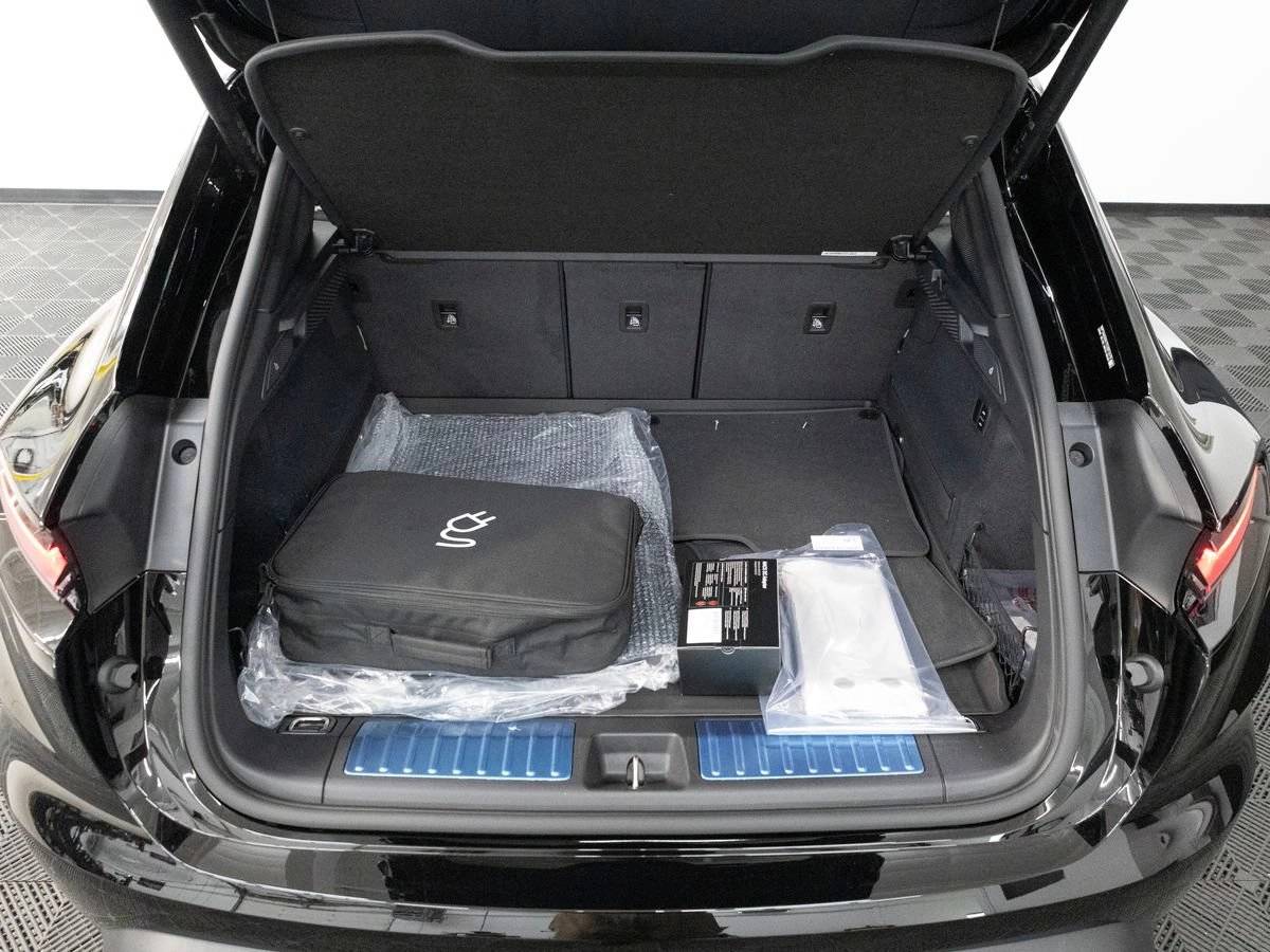 2026 Porsche Macan Macan 4 Electric