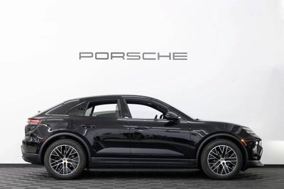 2026 Porsche Macan Macan 4 Electric