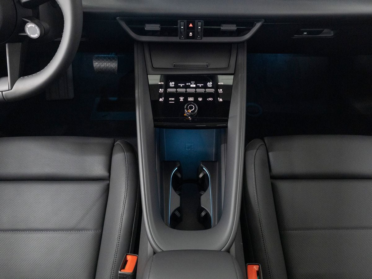 2026 Porsche Macan 4 Electric