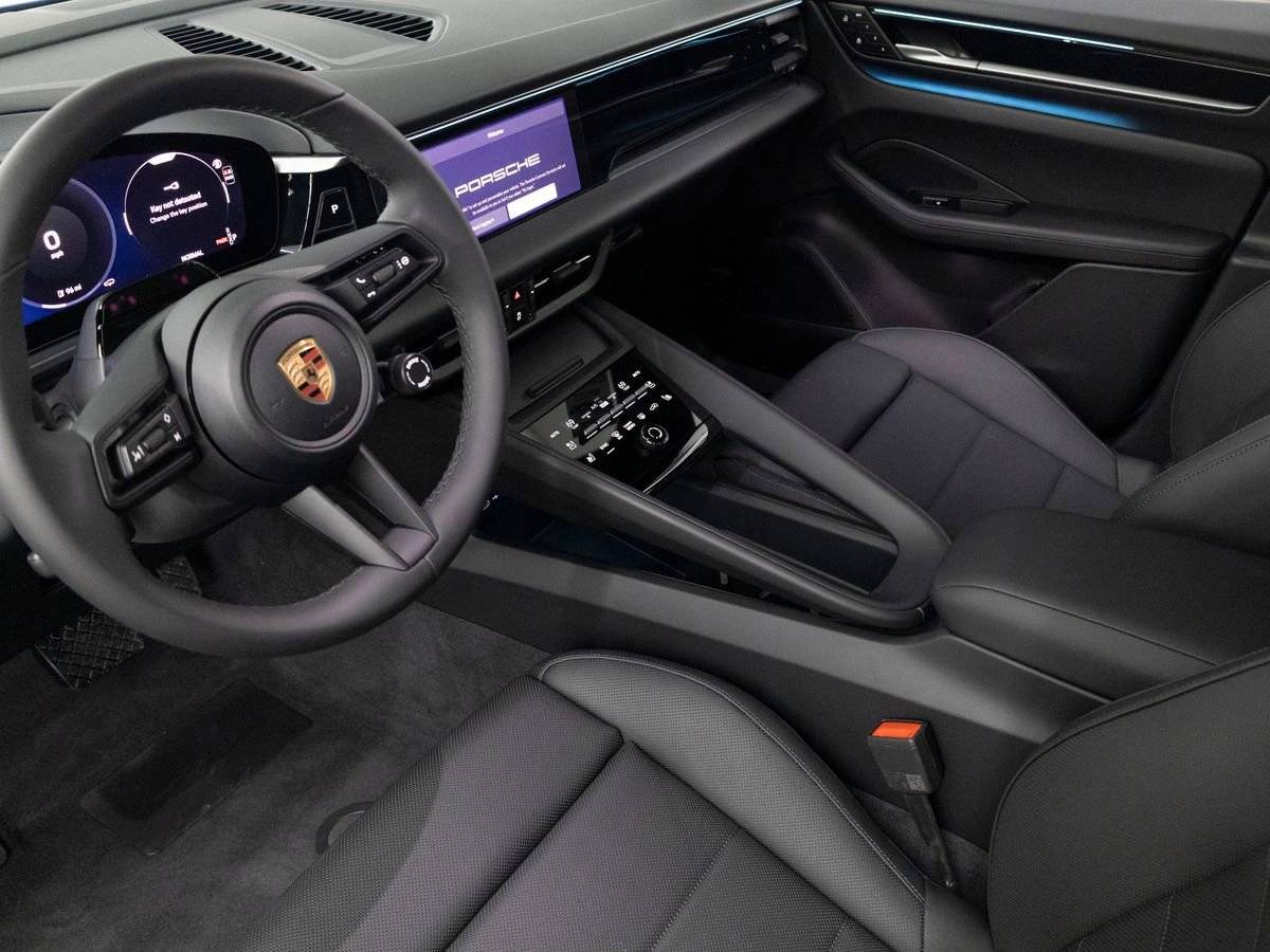 2026 Porsche Macan 4 Electric