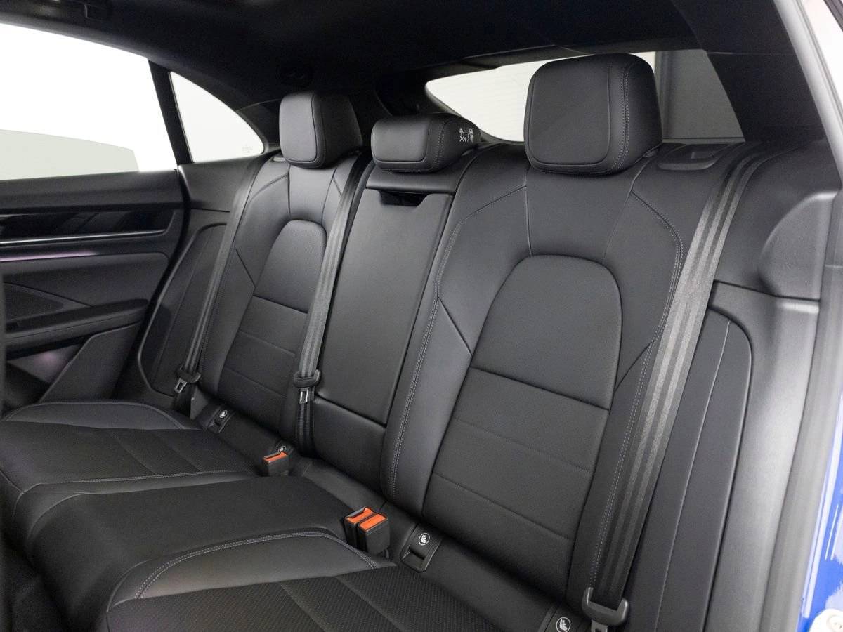 2026 Porsche Macan 4 Electric