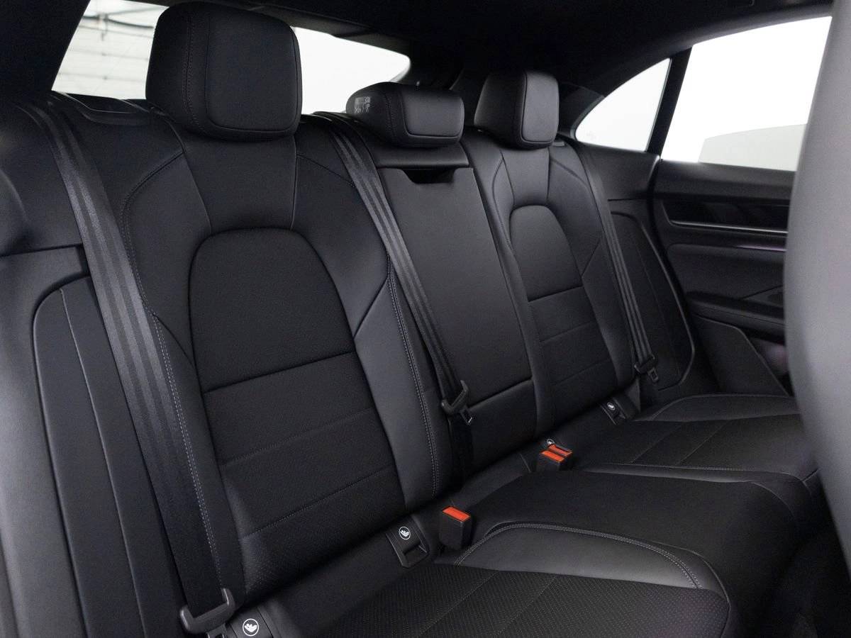 2026 Porsche Macan 4 Electric