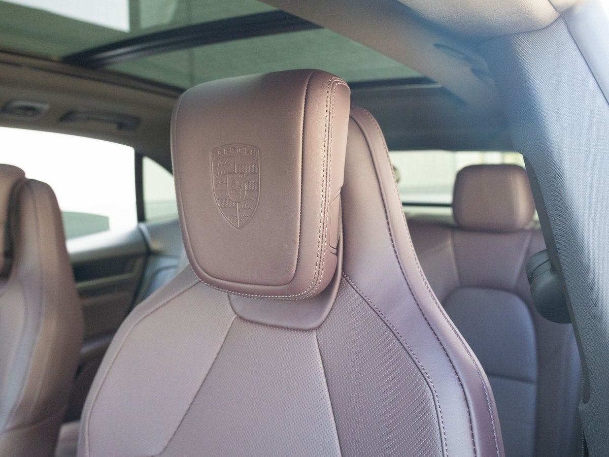 2025 Porsche Macan 4