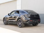 2025 Porsche Macan 4