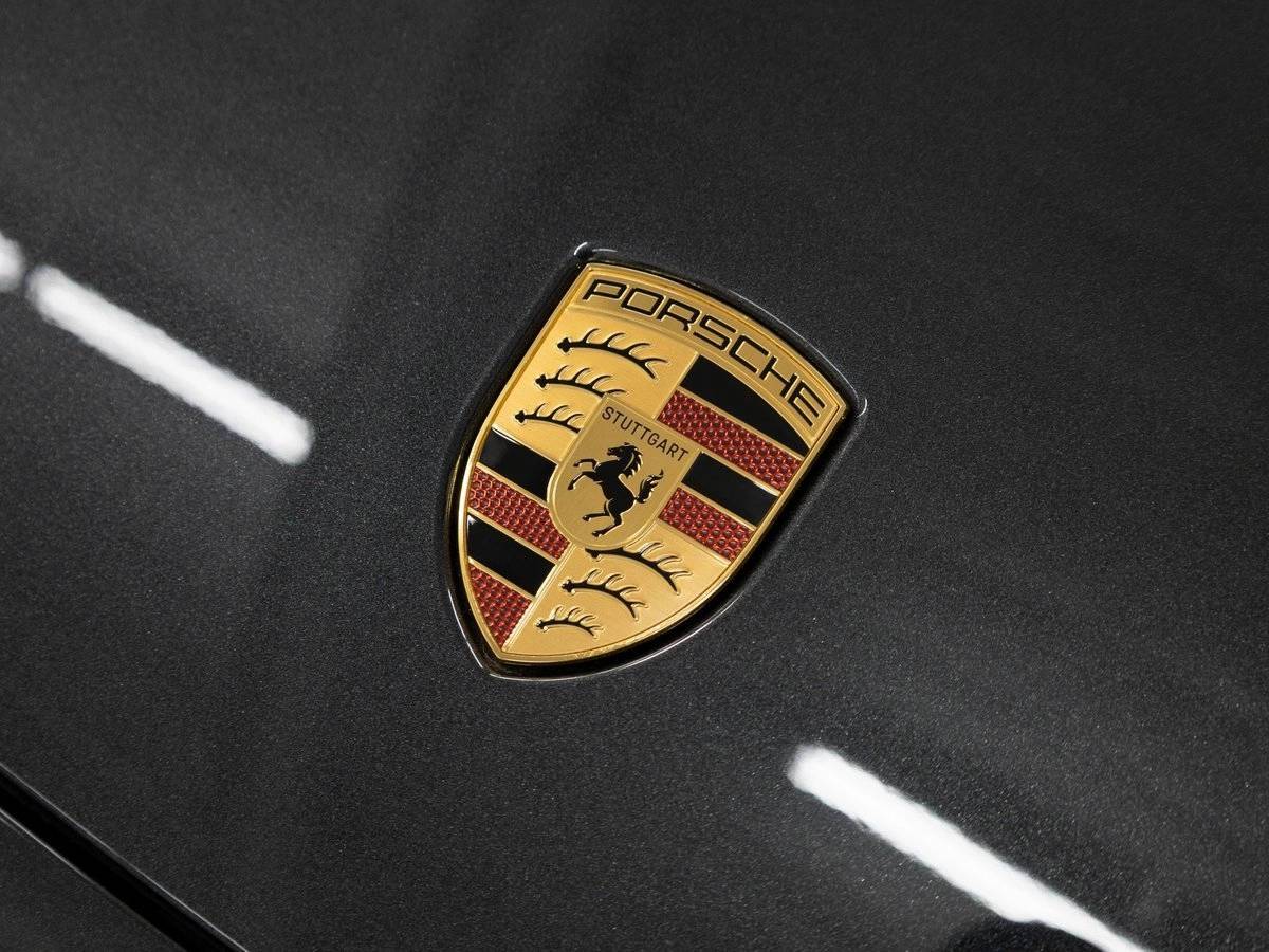 2026 Porsche Macan 4