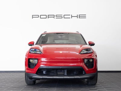 2026 Porsche Macan 4