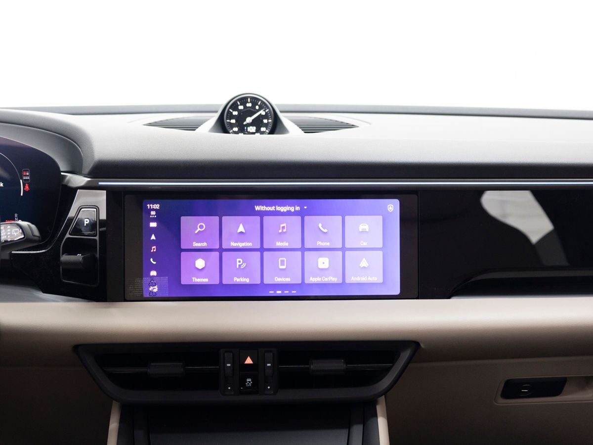 2026 Porsche Macan 4