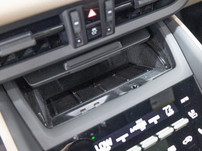 2026 Porsche Macan 4