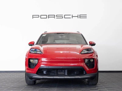 2026 Porsche Macan 4