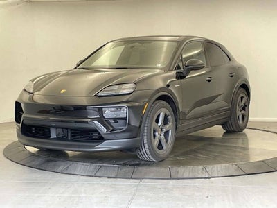 2025 Porsche Macan 4