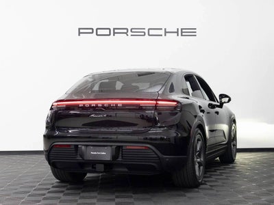 2025 Porsche Macan 4