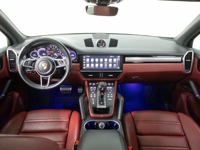 2023 Porsche Cayenne S Platinum Edition