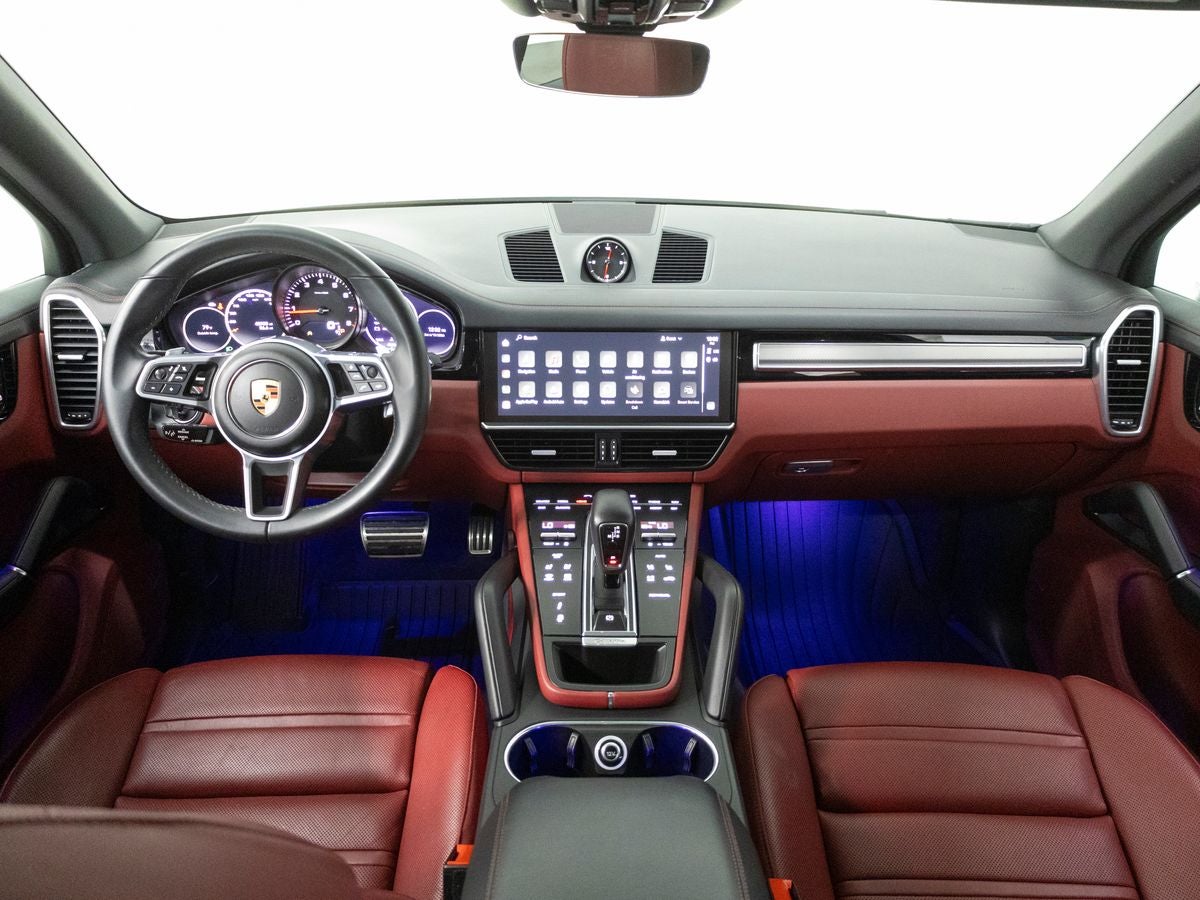 2023 Porsche Cayenne S Platinum Edition