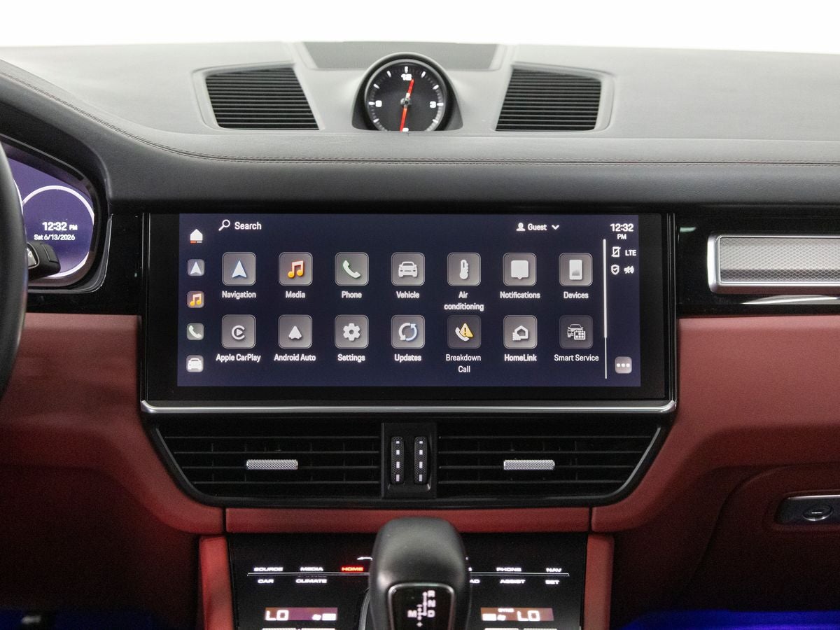 2023 Porsche Cayenne S Platinum Edition