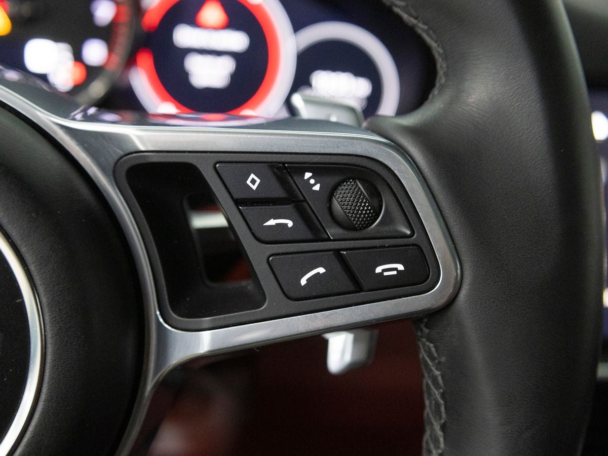 2023 Porsche Cayenne S Platinum Edition