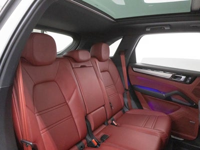 2023 Porsche Cayenne S Platinum Edition