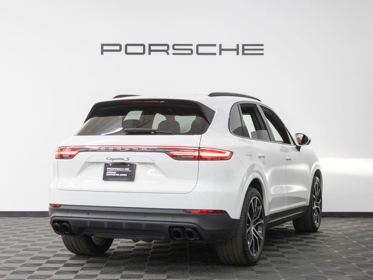 2023 Porsche Cayenne S Platinum Edition