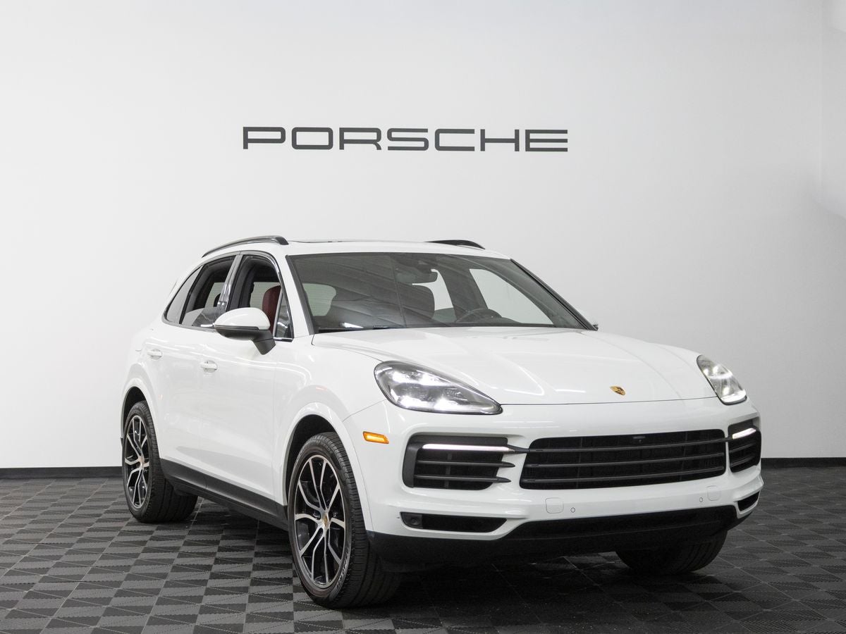 2023 Porsche Cayenne S Platinum Edition