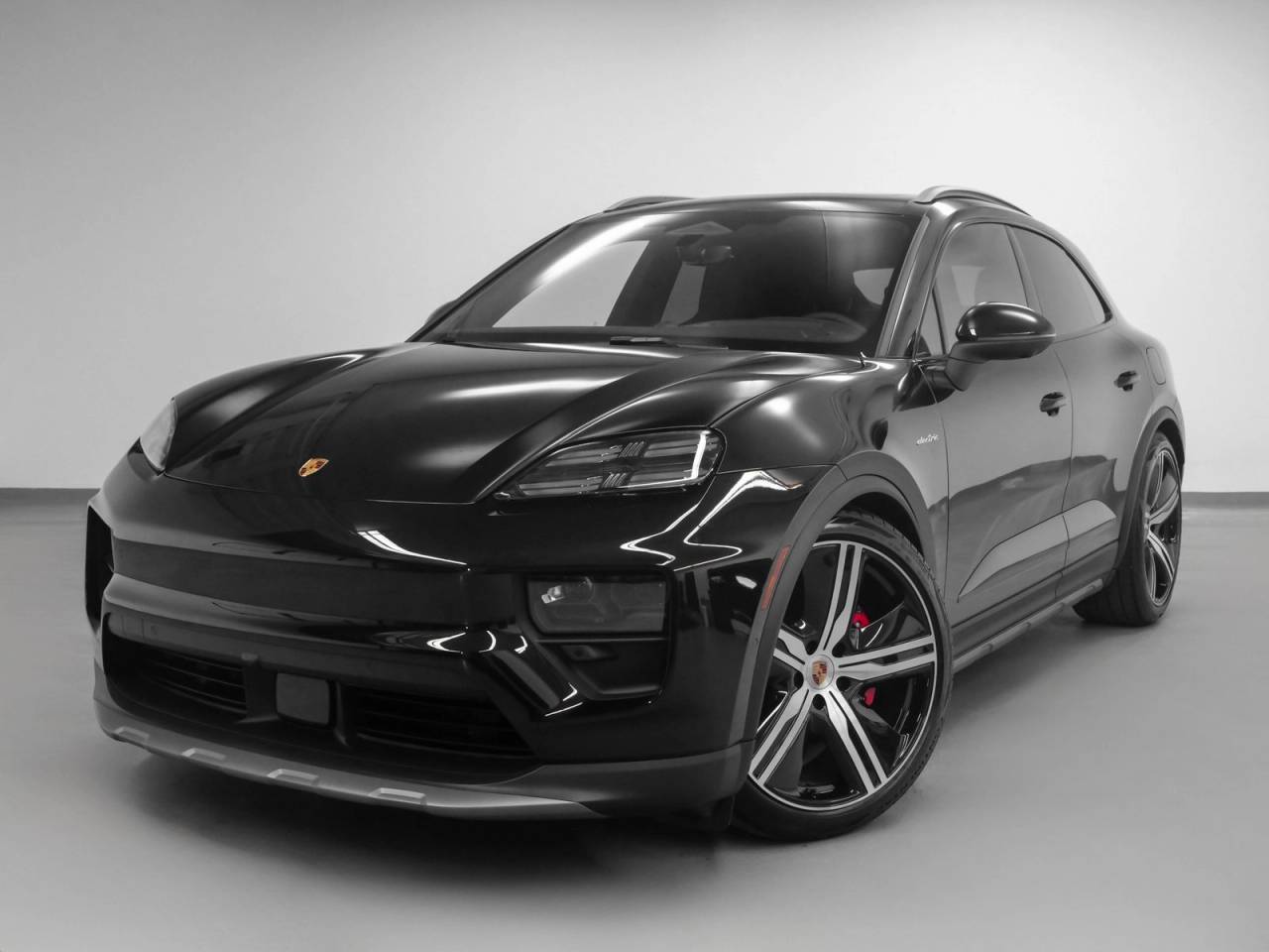 2025 Porsche Macan 4S