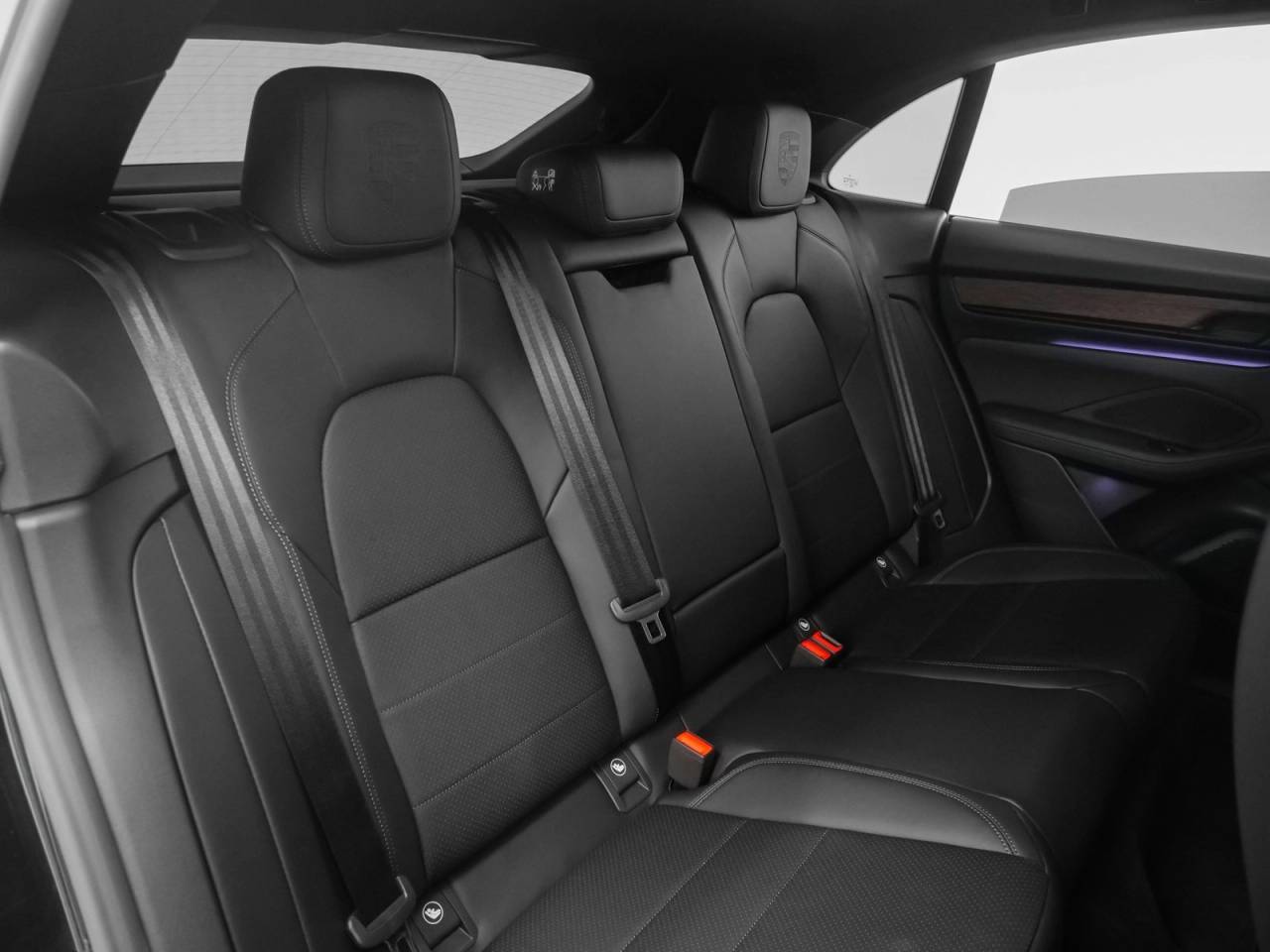 2025 Porsche Macan 4S