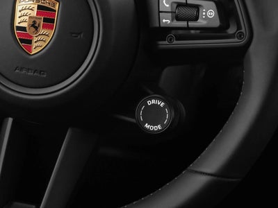 2025 Porsche Macan 4S