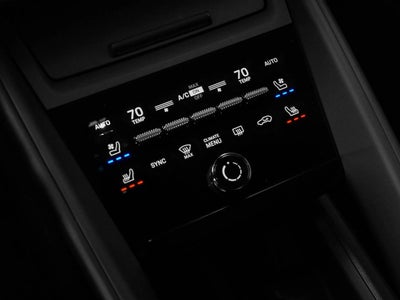 2025 Porsche Macan 4S