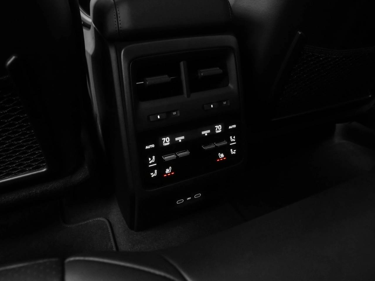 2025 Porsche Macan 4S