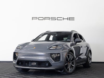 2025 Porsche Macan 4S Electric