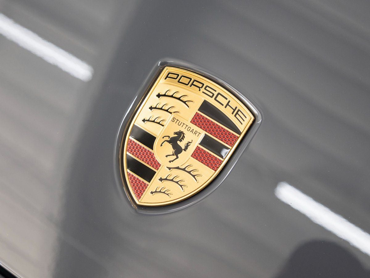 2025 Porsche Macan 4S Electric