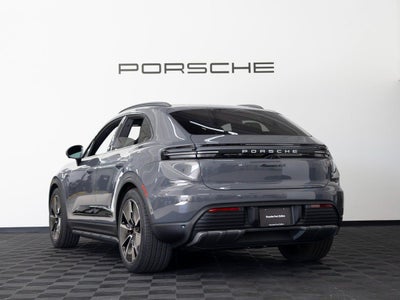 2025 Porsche Macan 4S Electric